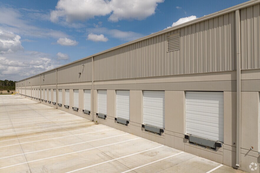 More Photos Of 251 Morgan Lakes Industrial Blvd, Pooler Industrial For Lease