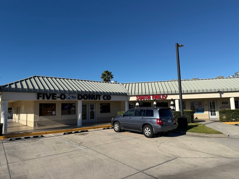 More Photos Of 5942 34th St W, Bradenton Unknown For Lease