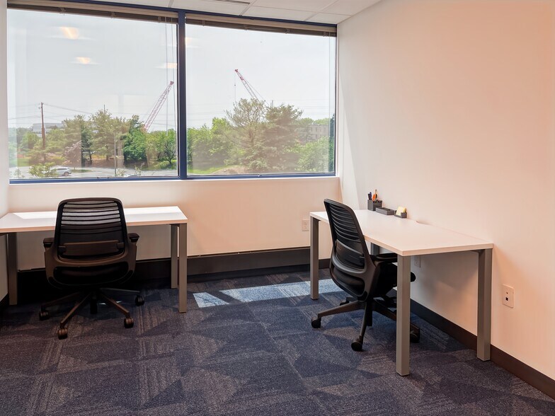 More Photos Of 4905 W Tilghman St, Allentown Coworking Space