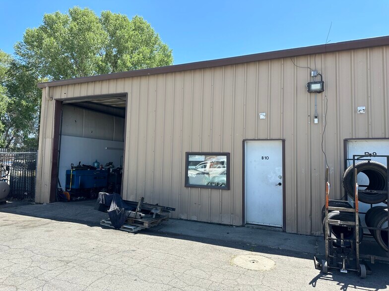 More Photos Of 1899 S Redwood Rd, Salt Lake City Warehouse For Sale