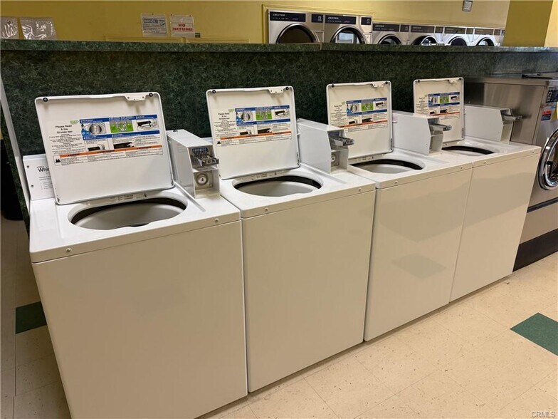 More Photos Of 5837 Clark Rd, Paradise Freestanding For Sale