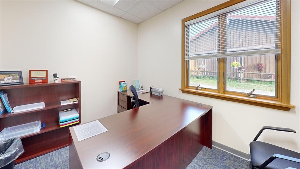 More Photos Of 213 E 41st St, Erie Office For Sale
