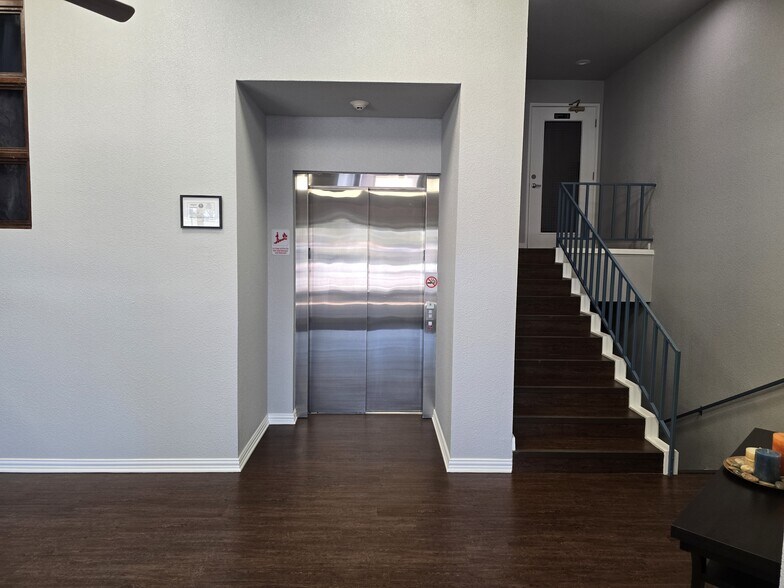 More Photos Of 4515 Lake Shore Dr, Waco Medical For Sale