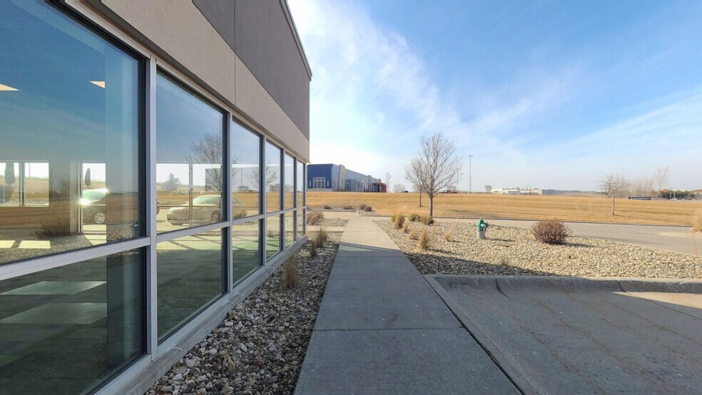 More Photos Of 1304 Technology Pky, Cedar Falls Office Residential For Lease