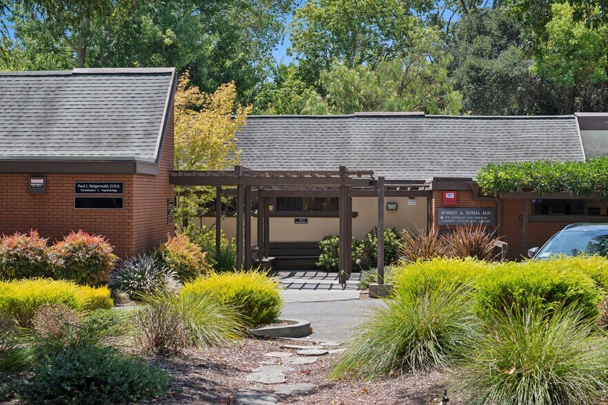 More Photos Of 864-868 2nd St, Santa Rosa Medical For Sale
