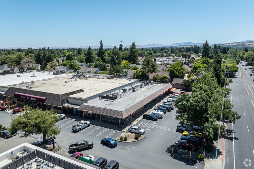 More Photos Of 2707 Hopyard Rd, Pleasanton General Retail For Sale
