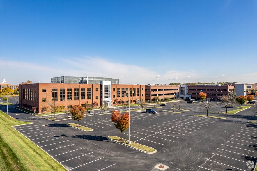 More Photos Of 3435 Stelzer Rd, Columbus Office For Lease