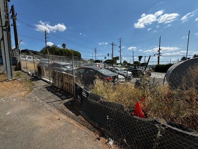 More Photos Of 1803 N San Fernando Rd, Los Angeles Land For Lease