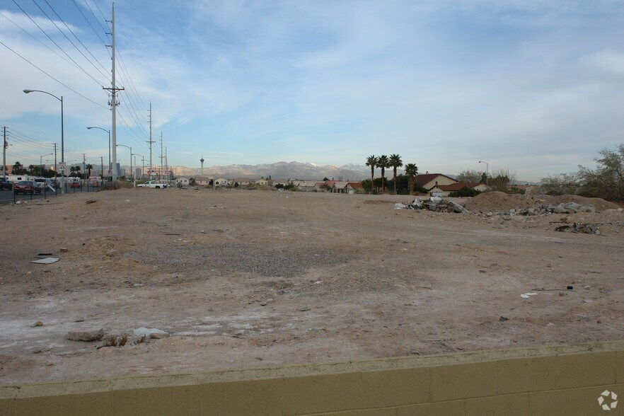More Photos Of 4132 E Sahara Ave, Las Vegas Land For Sale