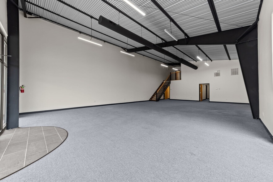 More Photos Of 1840 S Madison St, Whiteville Freestanding For Lease