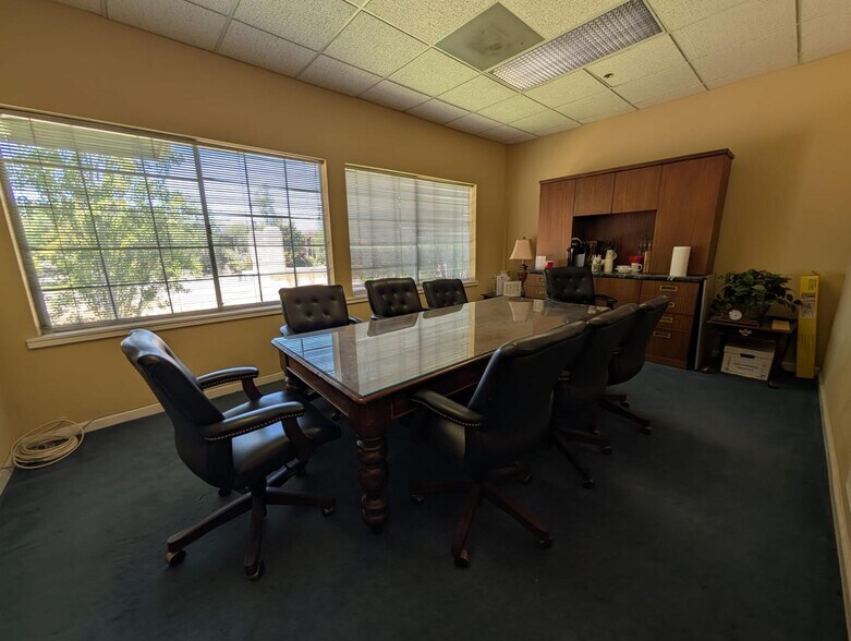 More Photos Of 2236 Mariner Square Dr, Alameda Office Residential For Sale