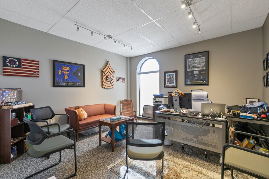 More Photos Of 1506 Staples Mill Rd, Richmond Office For Sale