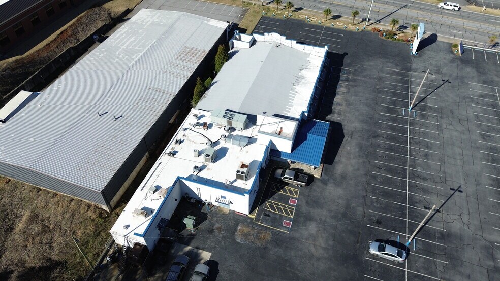 More Photos Of 2418 Canton Rd, Marietta Restaurant For Sale