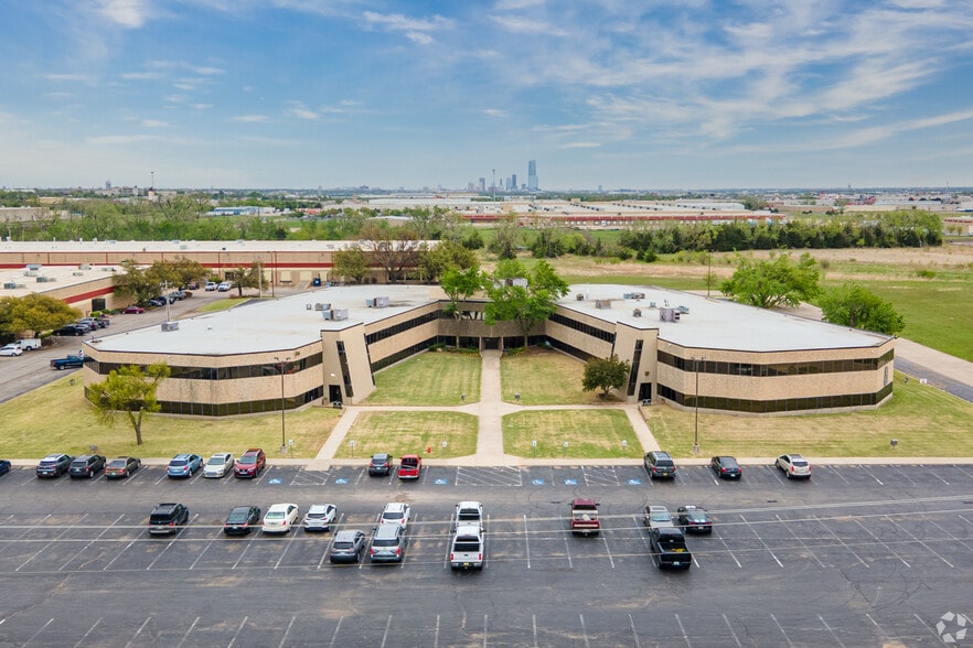 More Photos Of 300 N Meridian Ave, Oklahoma City Medical For Sale