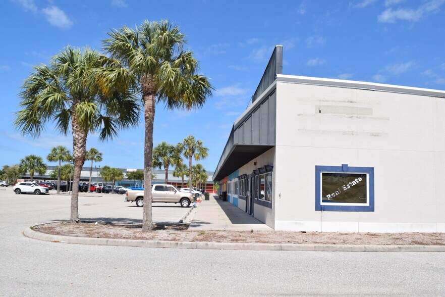 More Photos Of 31 Chailett Rd, Rotonda West Unknown For Lease