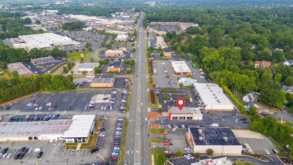 More Photos Of 2437 S Church St, Burlington Auto Dealership For Sale