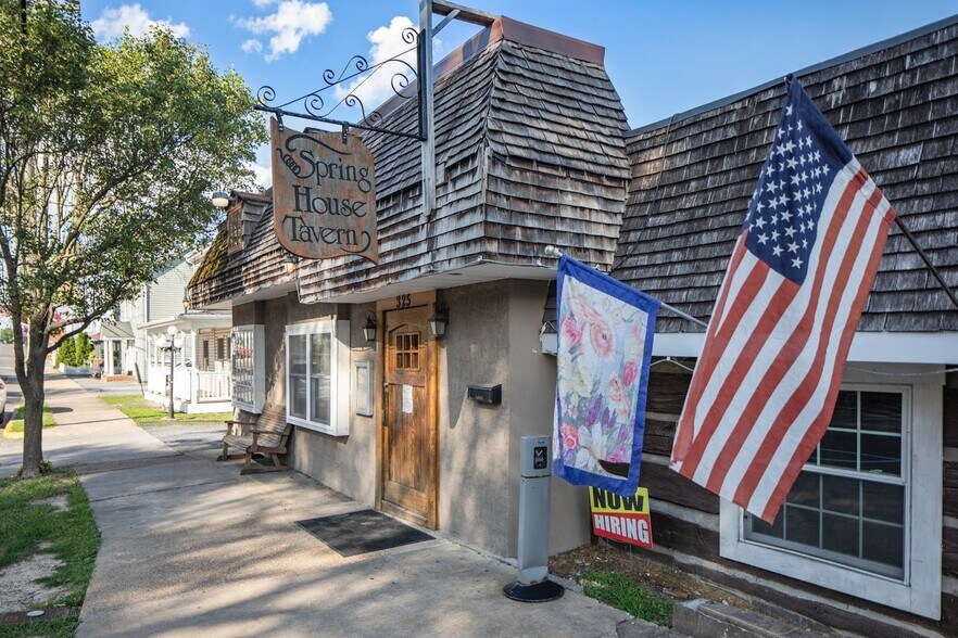 More Photos Of Foundry St, Woodstock Land For Sale