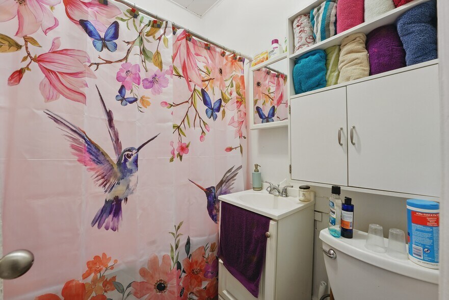 More Photos Of 65 Hopkins Ave, Jersey City Apartments For Sale