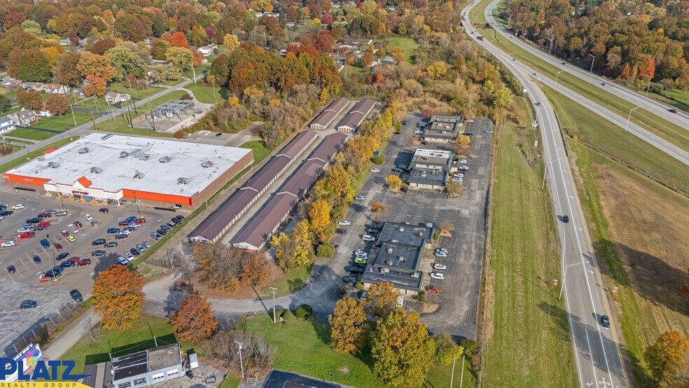 More Photos Of 5208 Mahoning Ave, Austintown Office For Lease