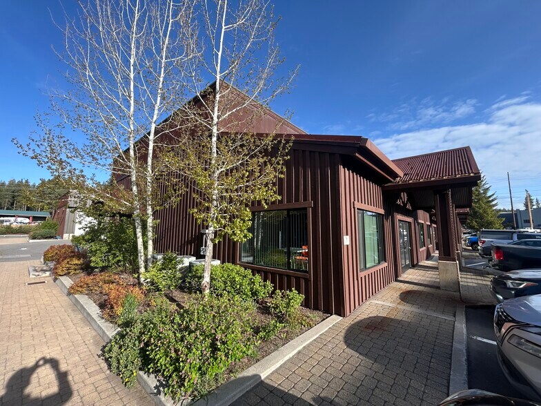 More Photos Of 10925 Pioneer Trl, Truckee Office For Lease