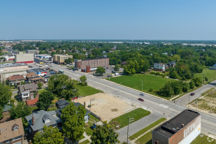 More Photos Of 11501 Woodward Ave, Detroit Land For Lease