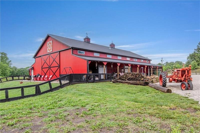 More Photos Of 7621 SE Cannon Ball Rd, Holt Specialty For Sale