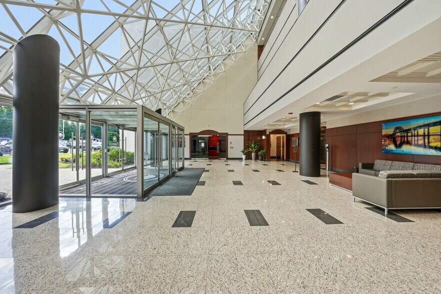 More Photos Of 700 Veterans Memorial Hwy, Hauppauge Unknown For Lease