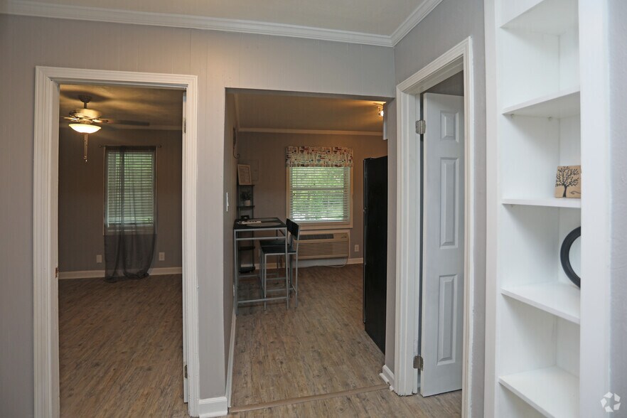 More Photos Of 820 W 7th St, Winston-Salem Apartments For Sale