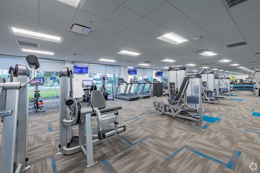 More Photos Of 2202 N Westshore Blvd, Tampa Coworking Space