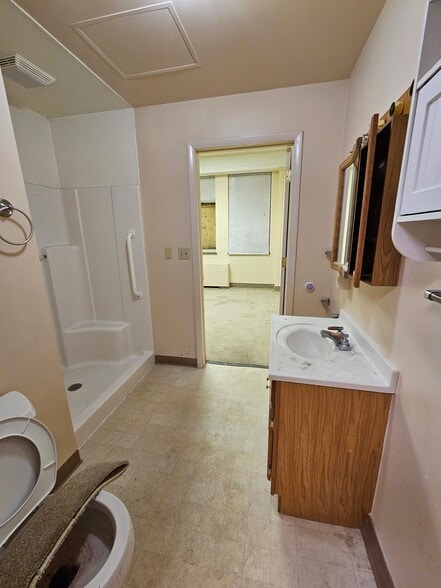 More Photos Of 1109 6th Ave N, Great Falls Assisted Living For Sale