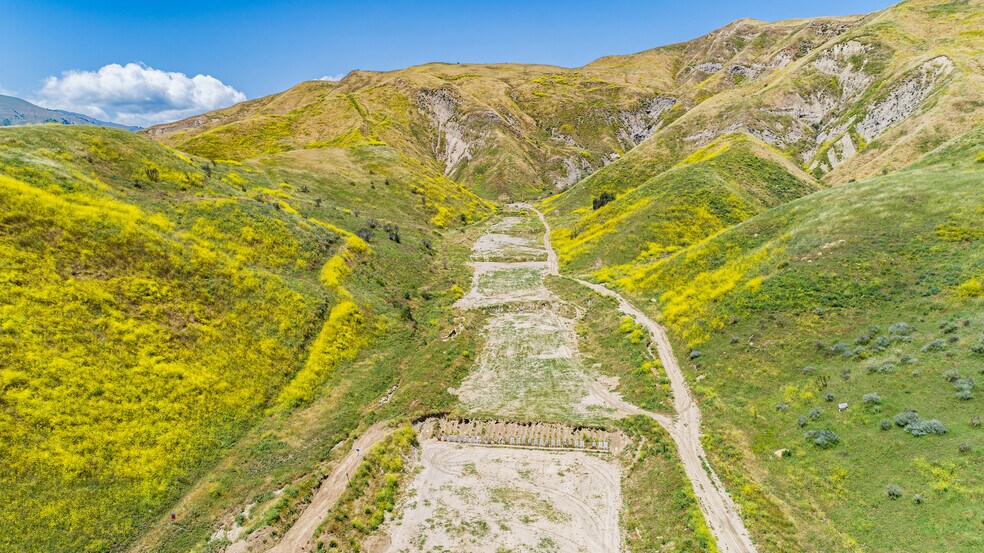 More Photos Of 5822 Holser Canyon -1, Piru Land For Sale