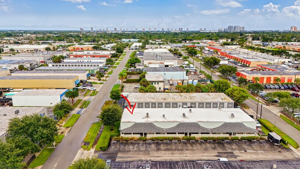 More Photos Of 1334 S Killian Dr, Lake Park Warehouse For Sale