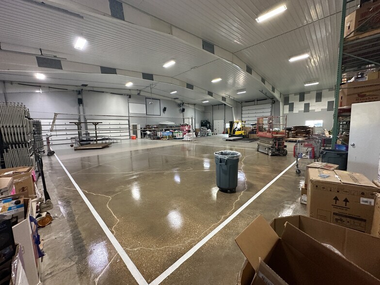 More Photos Of 3099 Highway 95, Mountain Grove Restaurant For Sale