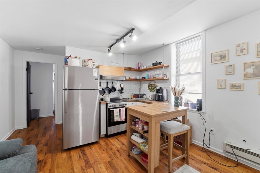 More Photos Of , Philadelphia Multifamily For Sale