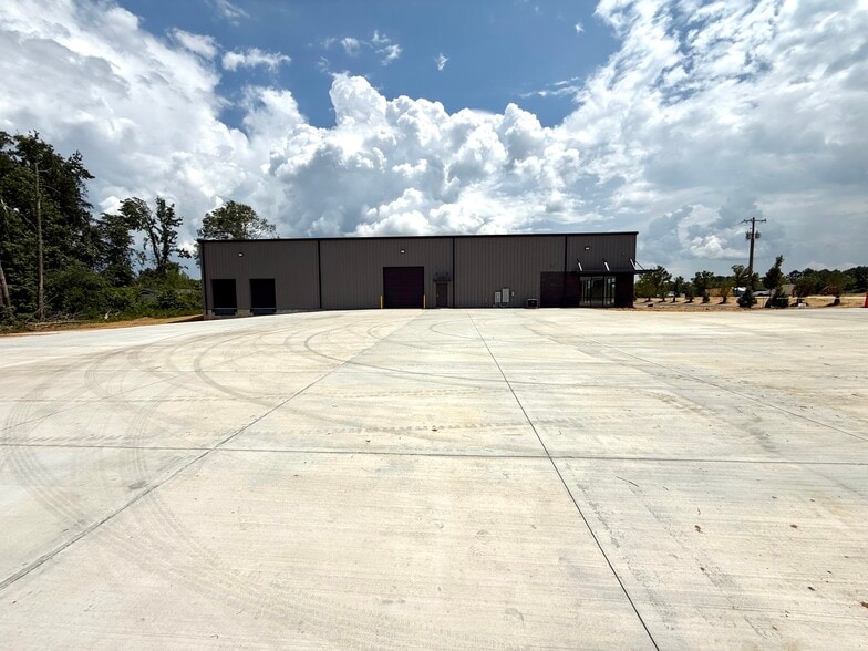 More Photos Of 110 War Birds Blvd, Spartanburg Industrial For Sale