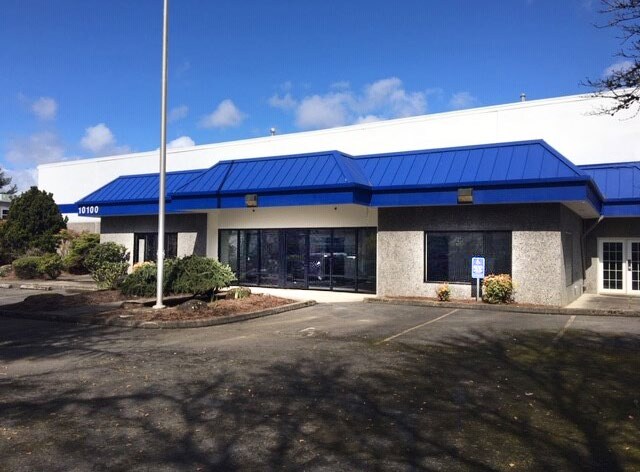 More Photos Of 10100 SW Commerce Cir, Wilsonville Warehouse For Sale