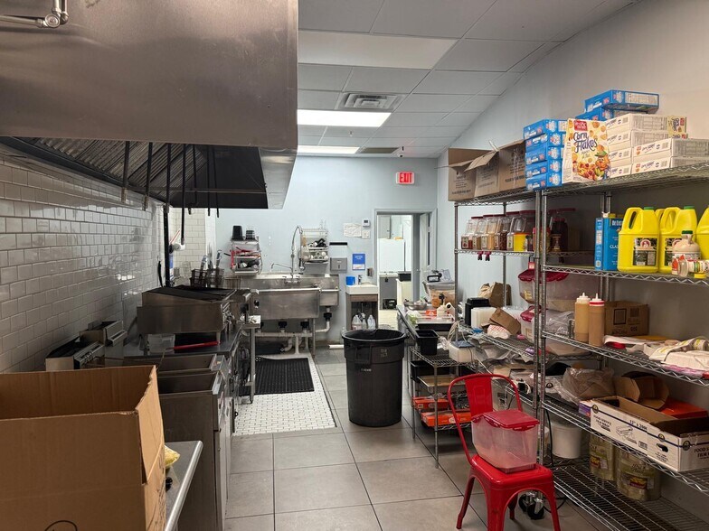 More Photos Of 346 Central Ave, Lawrence Restaurant For Lease