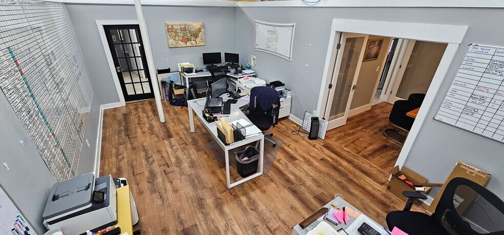 More Photos Of 3095 Cranberry Hwy, East Wareham Freestanding For Sale