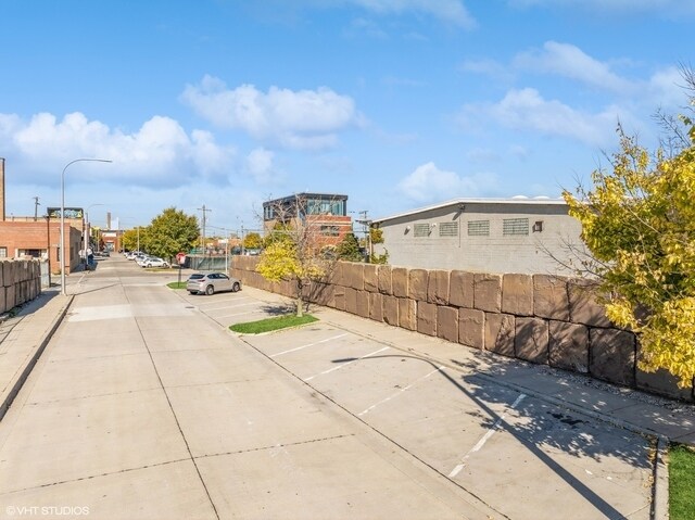 More Photos Of 1348 W Concord Pl, Chicago Office For Sale