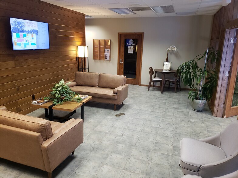 More Photos Of 1415 Merrill Ave, Wausau Medical For Lease