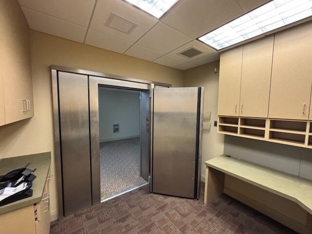 More Photos Of 7240 S US 231, Huntingburg Medical For Lease