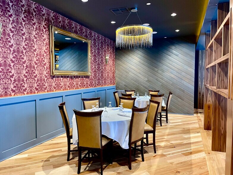 More Photos Of 141 Mansion Ave, Staten Island Restaurant For Sale