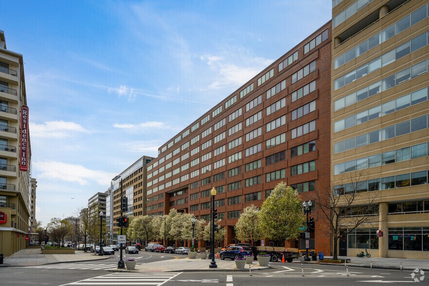 More Photos Of 1120 Vermont Ave NW, Washington Office For Sale