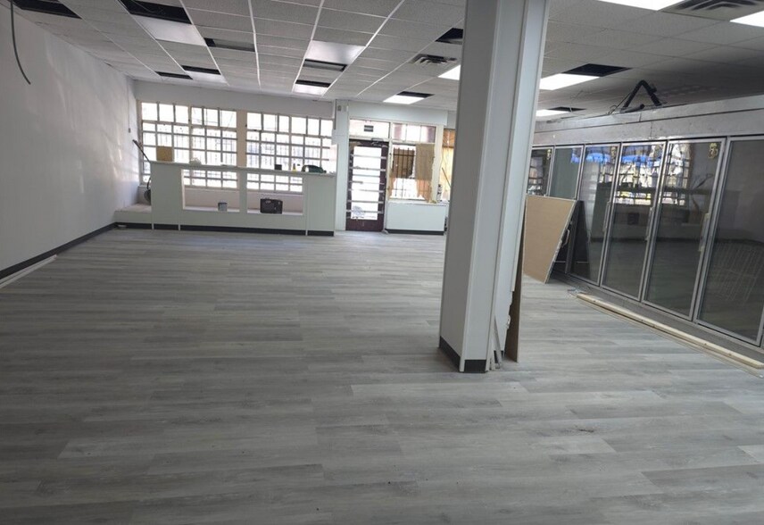 More Photos Of 199 Lyell Ave, Rochester Freestanding For Sale