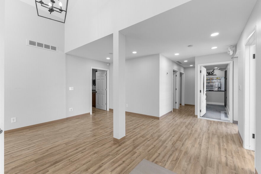 More Photos Of 17600 W Warren Ave, Detroit Office For Lease