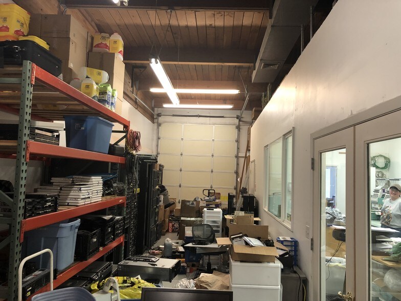 More Photos Of 1035 Conger St, Eugene Food Processing For Lease