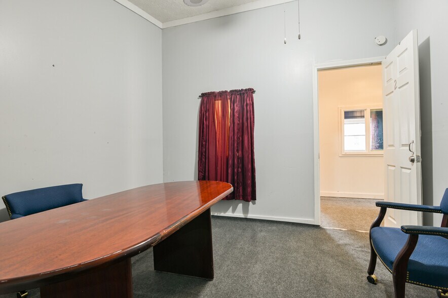 More Photos Of 2766 White Oak Dr, Decatur Religious Facility For Sale