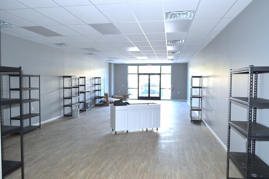 More Photos Of 341 S Main St, Bishopville Service Station For Sale