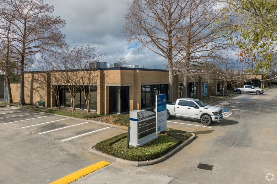 More Photos Of 1400 N Sam Houston Pky E, Houston Unknown For Lease