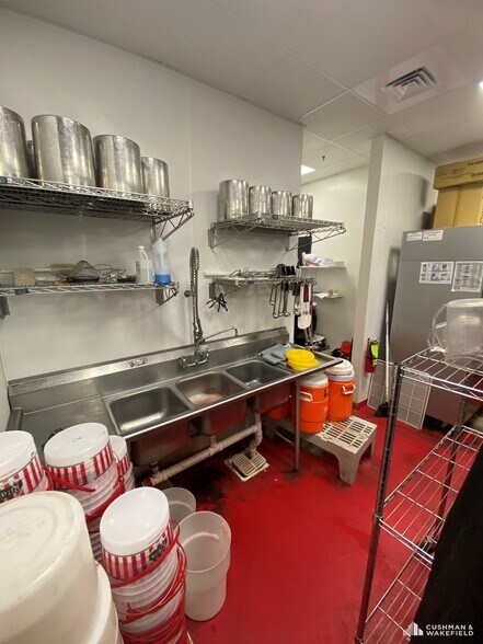 More Photos Of 250 E Harmony Rd, Fort Collins Storefront For Lease